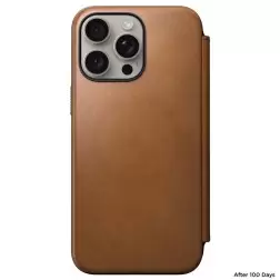 Nomad Modernus odinis folio, angliškas rudas - iPhone 15 Pro Max