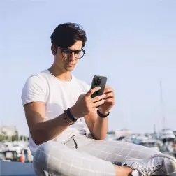 Spigen Glass tR EZ Fit Optik Pro 2 Pack, desert titanium - iPhone 16 Pro/Pro Max