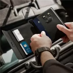 Spigen Universaalne passitasku