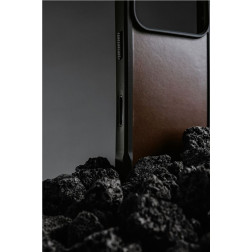 Dėklas Nomad Rugged Leather Case, rustic brown (Horween) - iPhone 17 Pro